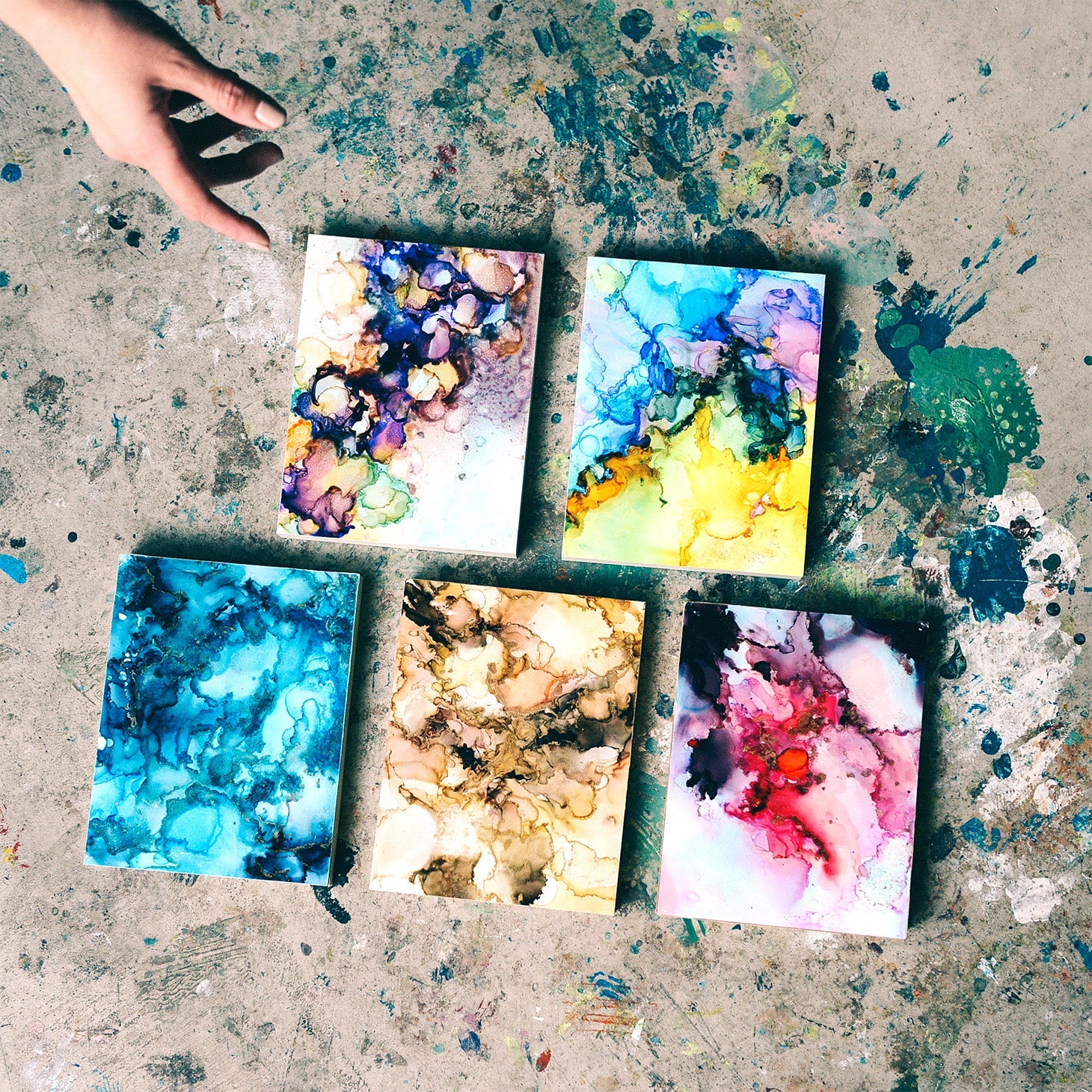 25年05月25日 (日) 18:00-20:00 | 上野・根津 | 抽象画 | アルコールインクアート (Alcohol Ink Art at Ueno/Nezu)