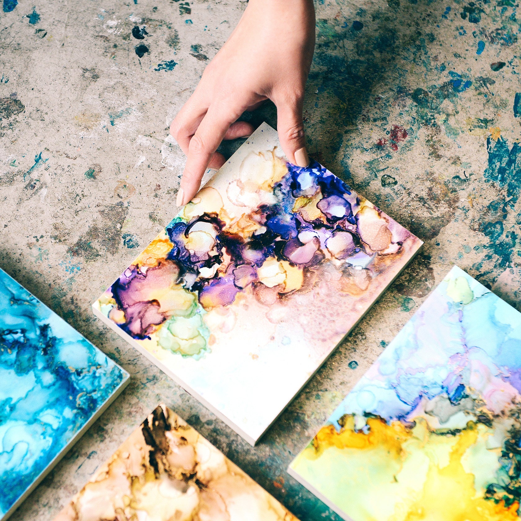 25年04月13日 (日) 18:00-20:00 | 上野/根津 | 抽象画 | アルコールインクアート (Alcohol Ink Art at Ueno/Nezu)